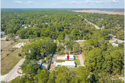 200 13th St, Apalachicola, FL 32320 - Photo 30