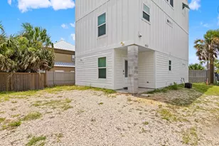 403 Oleander Ave, Mexico Beach, FL 32456 - Photo 44