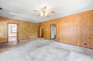 34 7th St, Apalachicola, FL 32320 - Photo 10