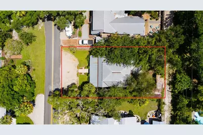 34 7th St, Apalachicola, FL 32320 - Photo 4