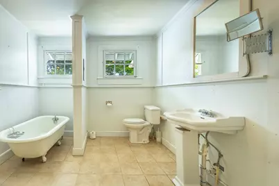 12 7th St, Apalachicola, FL 32320 - Photo 32