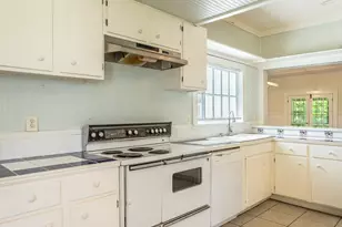 12 7th St, Apalachicola, FL 32320 - Photo 22