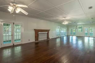 12 7th St, Apalachicola, FL 32320 - Photo 10
