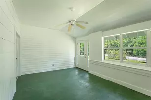 12 7th St, Apalachicola, FL 32320 - Photo 36