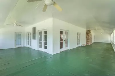 12 7th St, Apalachicola, FL 32320 - Photo 10