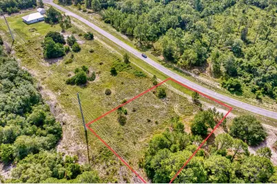 359 Gramercy Plantation Blvd, Eastpoint, FL 32328 - Photo 4