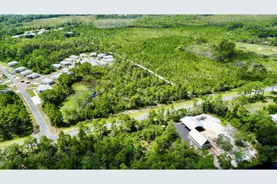 178 Airport Rd, Carrabelle, FL 32322 - Photo 12