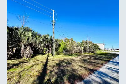 350 Market St, Apalachicola, FL 32320 - Photo 2