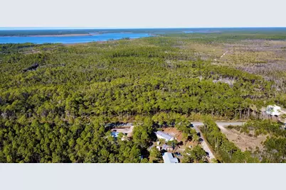 241 Twin Lakes Rd, Eastpoint, FL 32328 - Photo 14