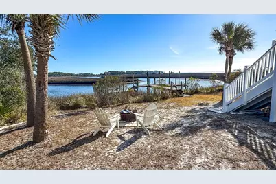 1622 Bayou Dr, Carrabelle, FL 32322 - Photo 74