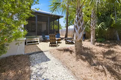 165 10th St, Apalachicola, FL 32320 - Photo 42