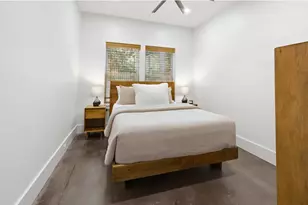165 10th St, Apalachicola, FL 32320 - Photo 30