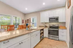 727 Timber Ridge Ct, Eastpoint, FL 32328 - Photo 10