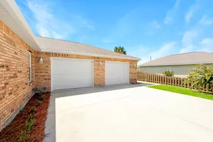 402 Texas Dr, Mexico Beach, FL 32456 - Photo 4
