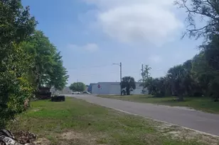 711 N W Ave C, Carrabelle, FL 32322 - Photo 20