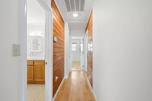 865 W Pine Ave, Saint George Island, FL 32328 - Photo 14