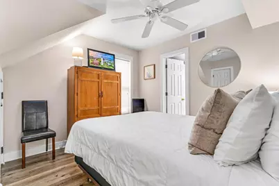 248 E Gorrie Dr, Saint George Island, FL 32328 - Photo 22