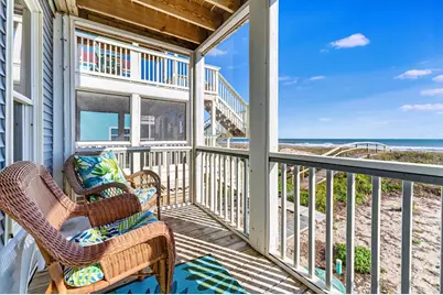 248 E Gorrie Dr, Saint George Island, FL 32328 - Photo 14