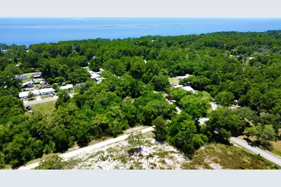 2515 Oleander Ter, Lanark Village, FL 32323 - Photo 4