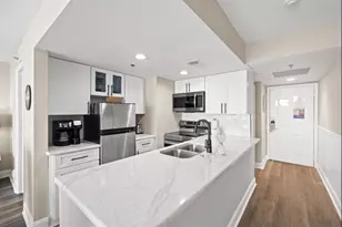 9850 Thomas Dr, Panama City Beach, FL 32408 - Photo 4