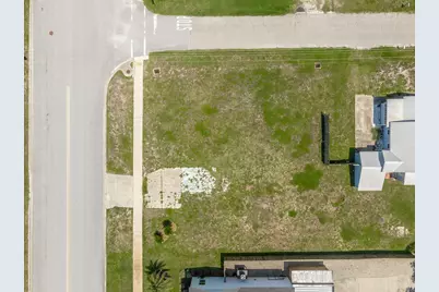 1301 Monument Ave, Port Saint Joe, FL 32456 - Photo 16