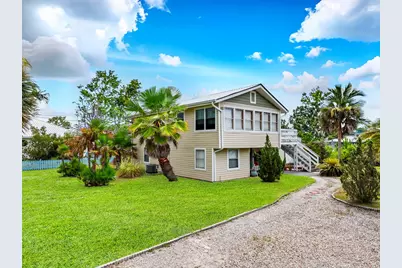 412 California Dr, Mexico Beach, FL 32456 - Photo 2