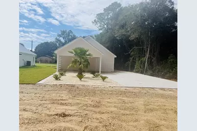 217 15th St, Apalachicola, FL 32320 - Photo 4