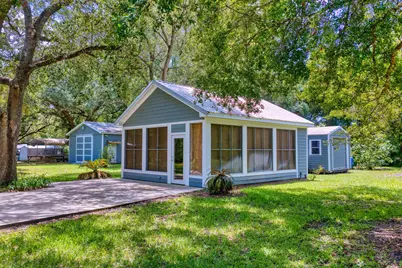 140,148 Craig St, Lanark Village, FL 32323 - Photo 4