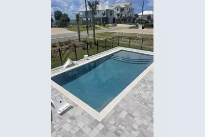 925 E Gorrie Dr, Saint George Island, FL 32328 - Photo 10