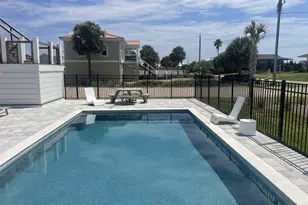 925 E Gorrie Dr, Saint George Island, FL 32328 - Photo 6
