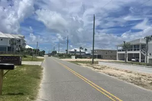 925 E Gorrie Dr, Saint George Island, FL 32328 - Photo 12