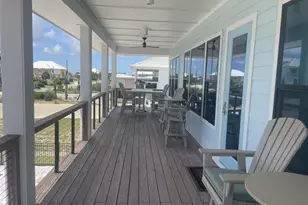 925 E Gorrie Dr, Saint George Island, FL 32328 - Photo 10