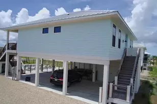 925 E Gorrie Dr, Saint George Island, FL 32328 - Photo 22