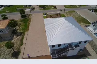 925 E Gorrie Dr, Saint George Island, FL 32328 - Photo 28