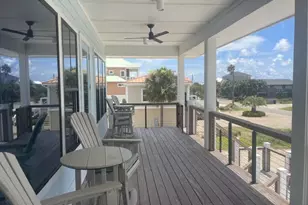 925 E Gorrie Dr, Saint George Island, FL 32328 - Photo 10