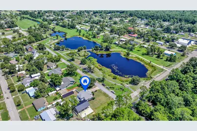 1916 Forest Park Ave, Port Saint Joe, FL 32456 - Photo 10