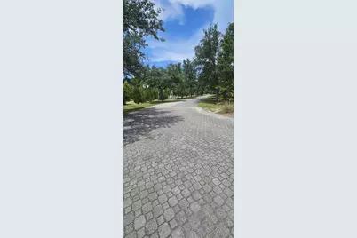 178 Lake Pristine Cir, Carrabelle, FL 32322 - Photo 4
