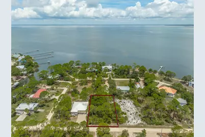 1019 Porter St, Saint George Island, FL 32328 - Photo 1