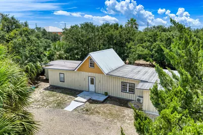 316 W Pine Ave, Saint George Island, FL 32328 - Photo 38