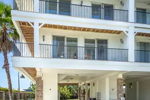 1302 Picketts Landing Ct, Carrabelle, FL 32322 - Photo 2