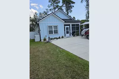 143 Georgia St, Carrabelle, FL 32322 - Photo 1