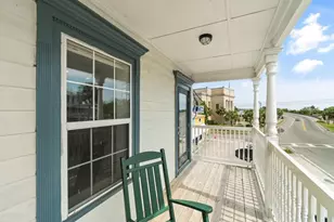 51 Market St, Apalachicola, FL 32320 - Photo 8