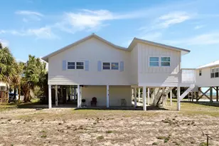 267 S Palm St, Port Saint Joe, FL 32456 - Photo 10