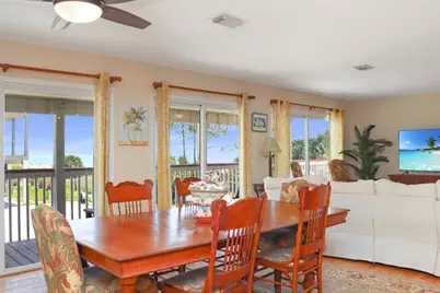 267 S Palm St, Port Saint Joe, FL 32456 - Photo 32