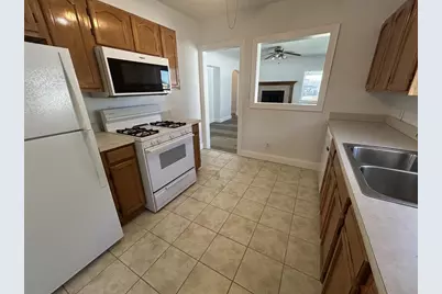 1821 34th Ave N, Saint Petersburg, FL 33713 - Photo 18
