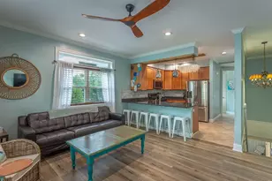 703 SE 3rd St, Carrabelle, FL 32322 - Photo 8