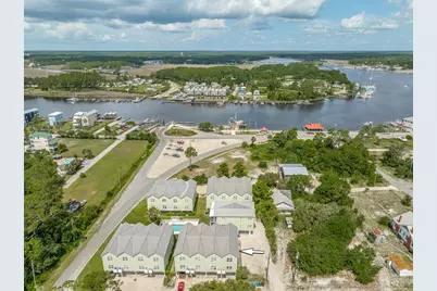 703 SE 3rd St #703-D, Carrabelle, FL 32322 - Photo 28