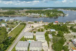 703 SE 3rd St, Carrabelle, FL 32322 - Photo 28