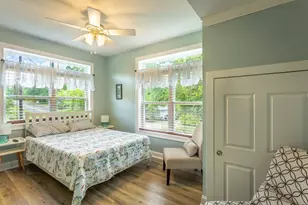 703 SE 3rd St, Carrabelle, FL 32322 - Photo 16