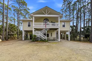 548 E Pine Ave, Saint George Island, FL 32328 - Photo 72
